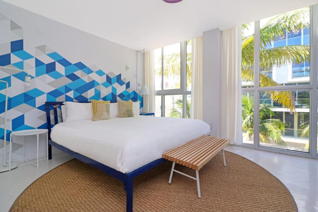 Roami At 250 Collins Apartment Miami Beach