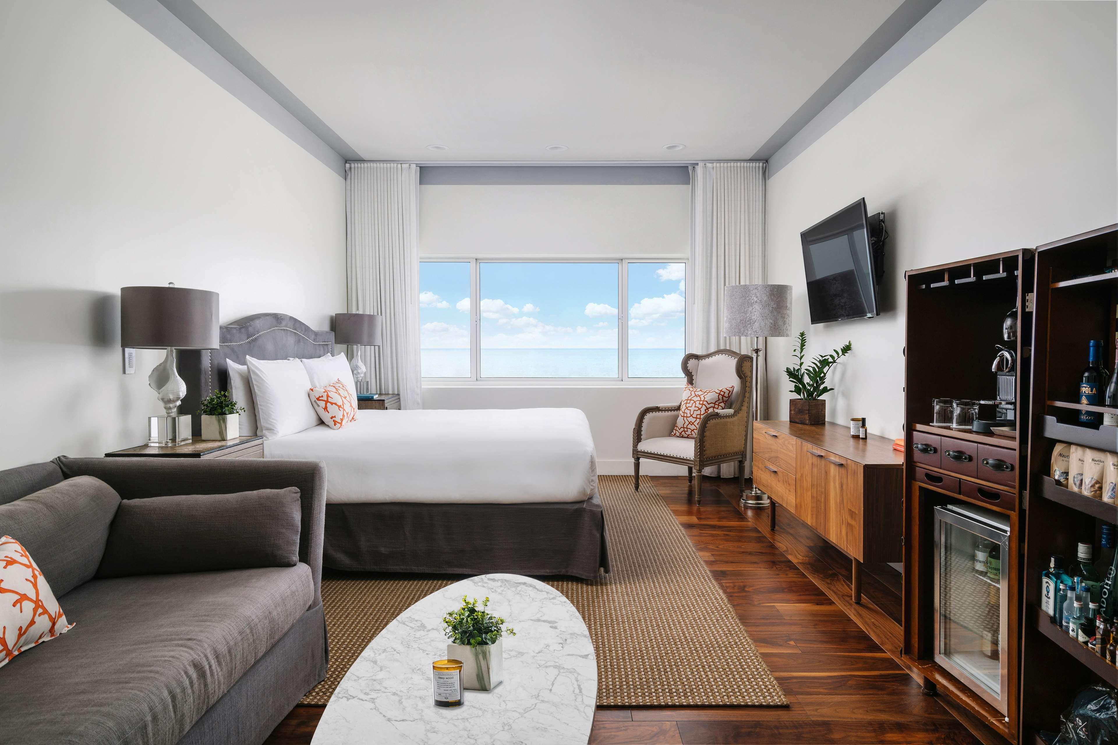Nautilus Sonesta 5* Miami Beach