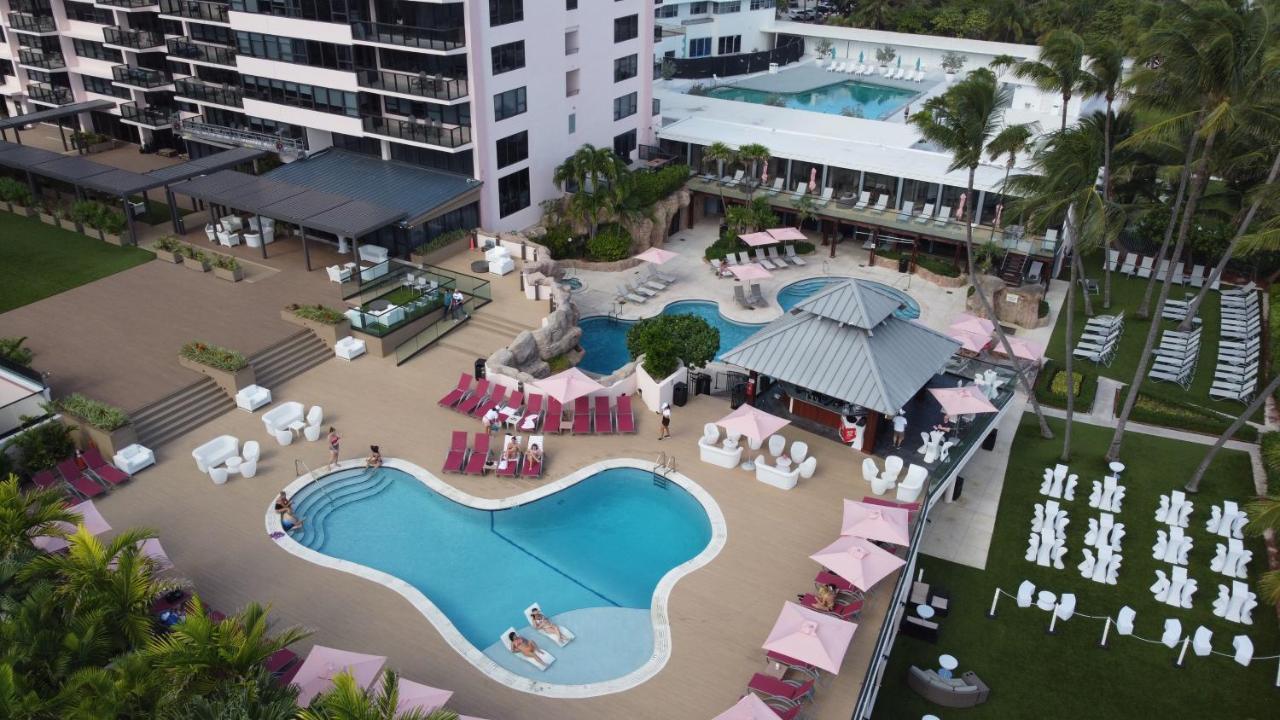 Two Bedroom On The With Balcony And Oceanview