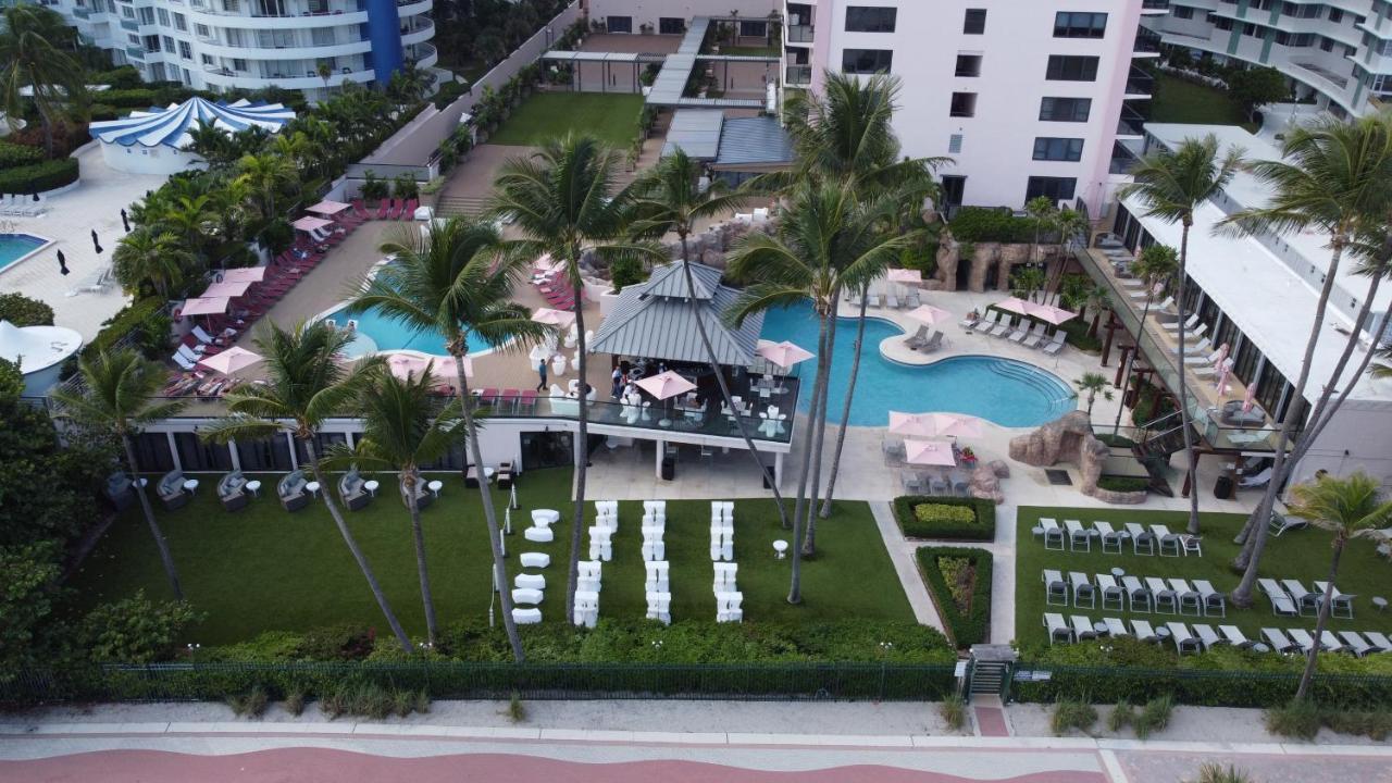 Aparthotel Two Bedroom On The With Balcony And Oceanview Miami Beach