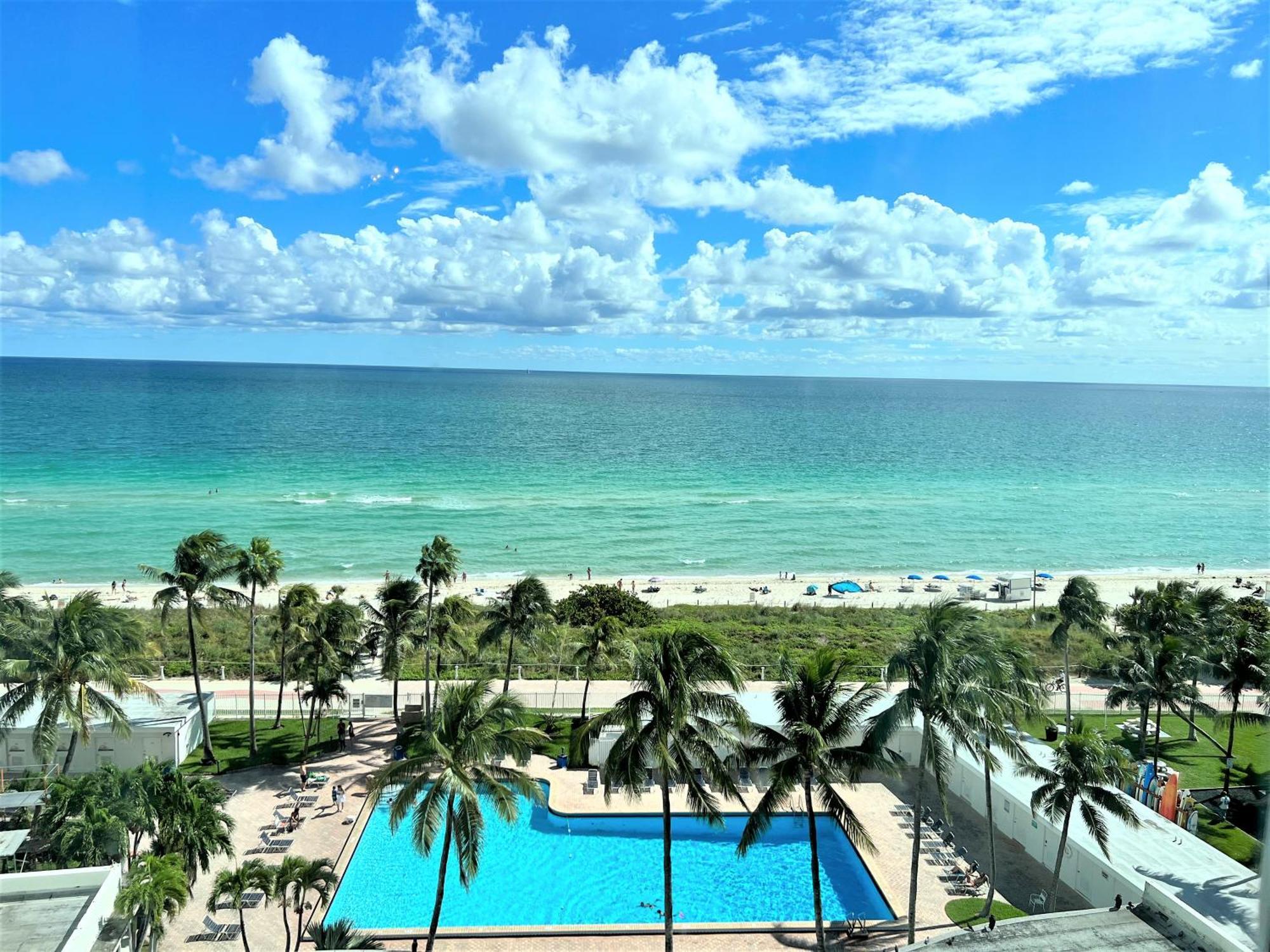 Apartment Ocean Front Units At Miami