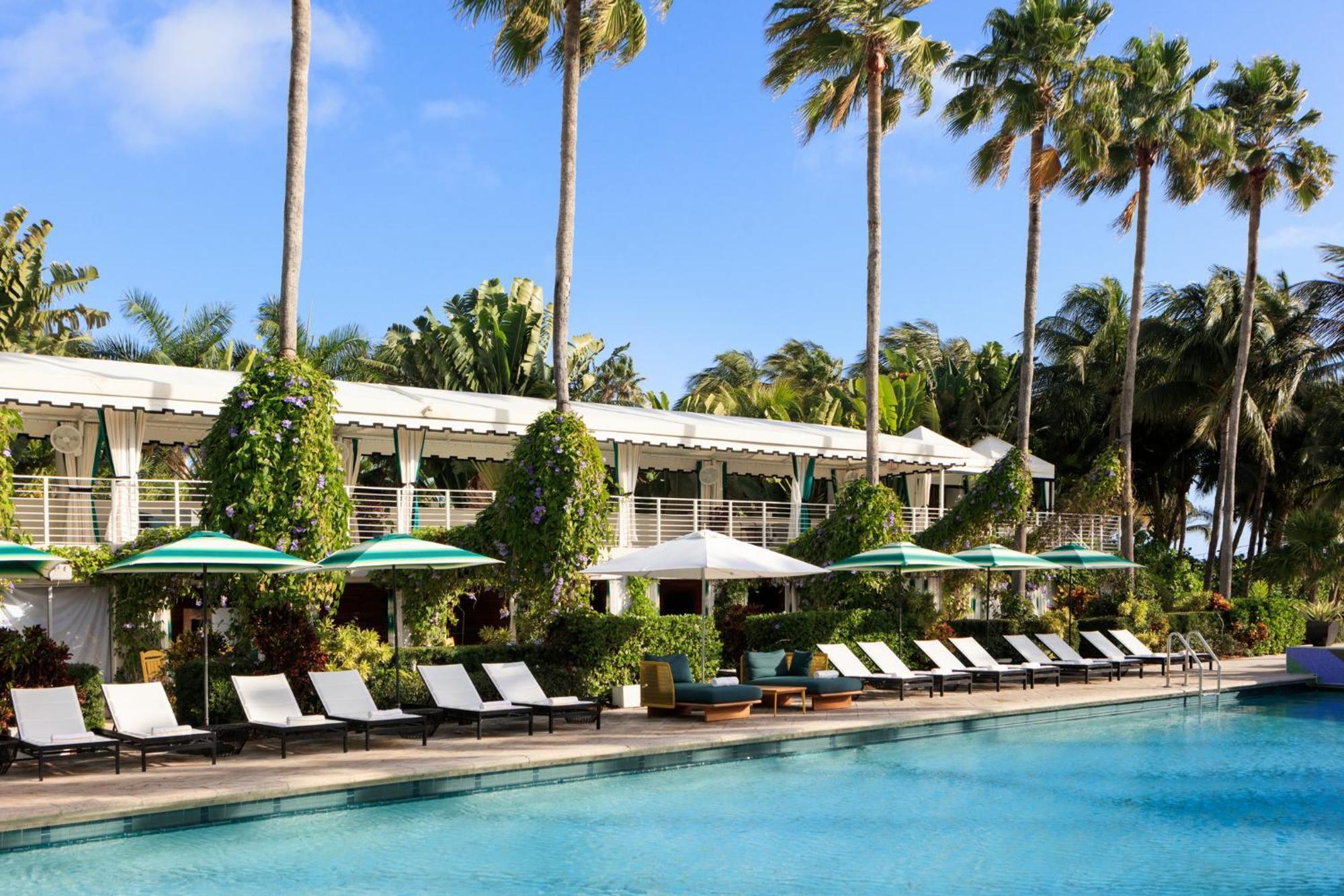 Kimpton Surfcomber By Ihg Resort Miami Beach