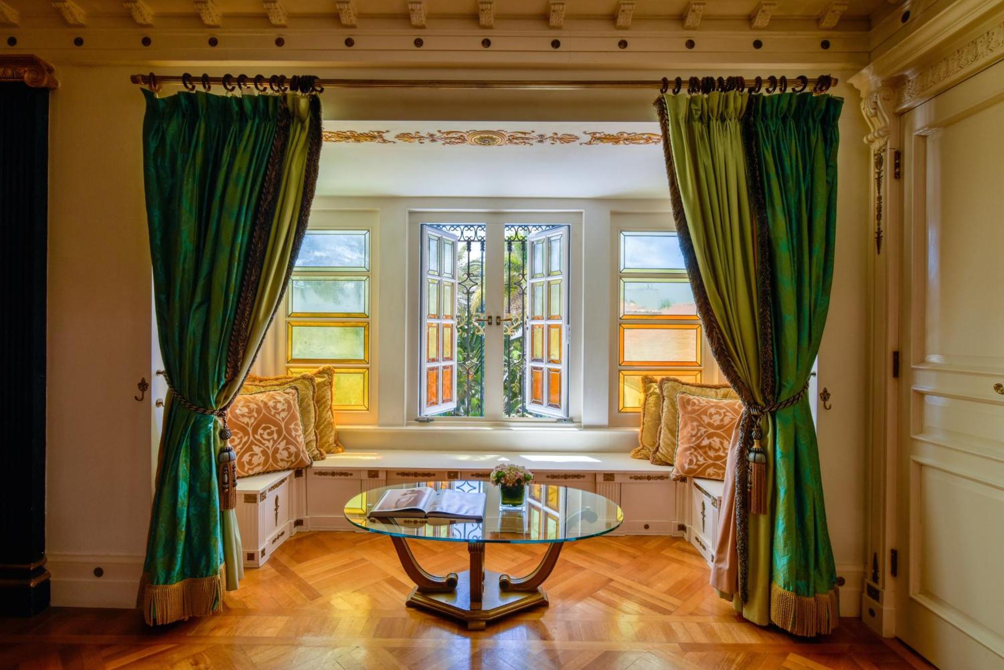 The Casa Casuarina