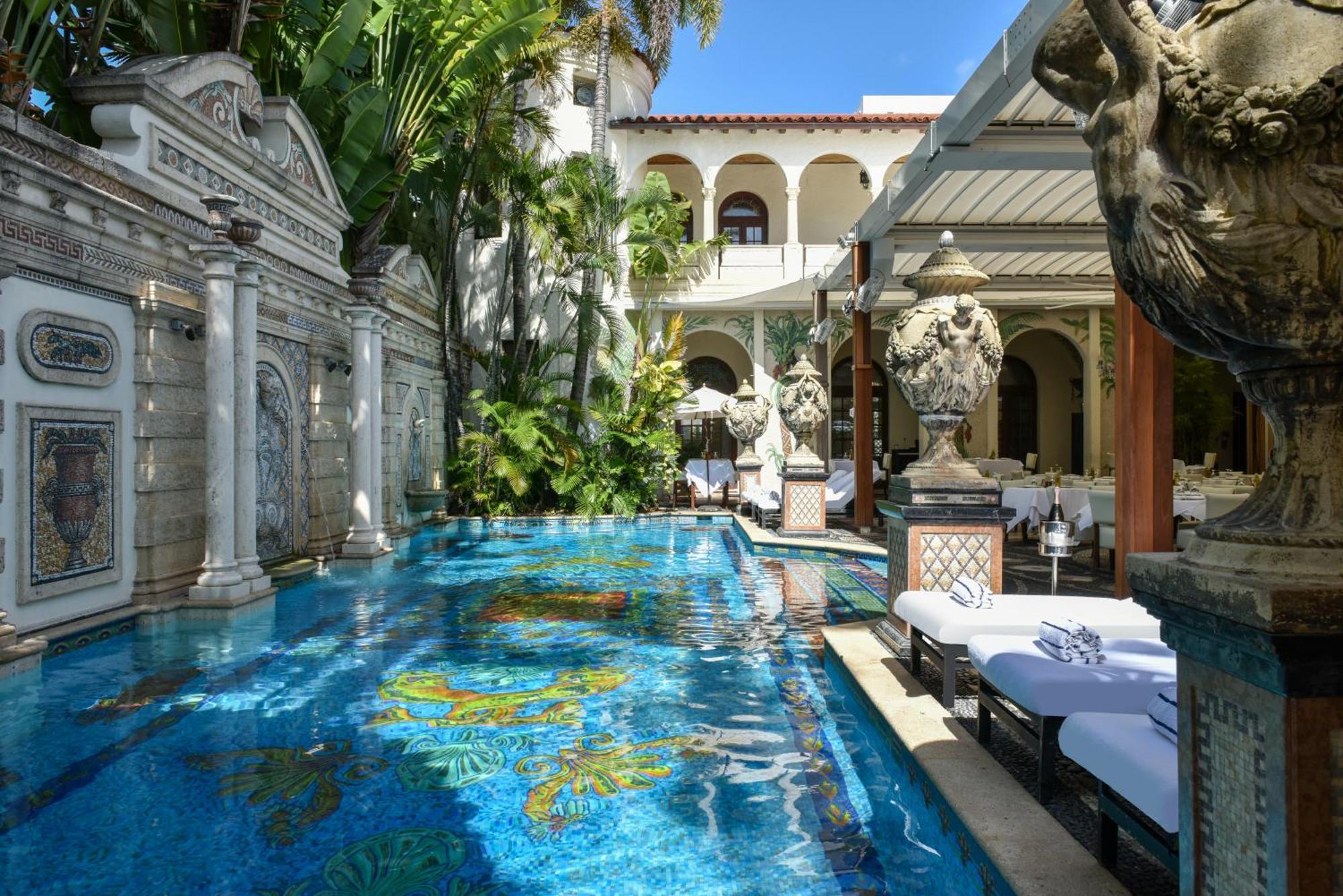 The Casa Casuarina