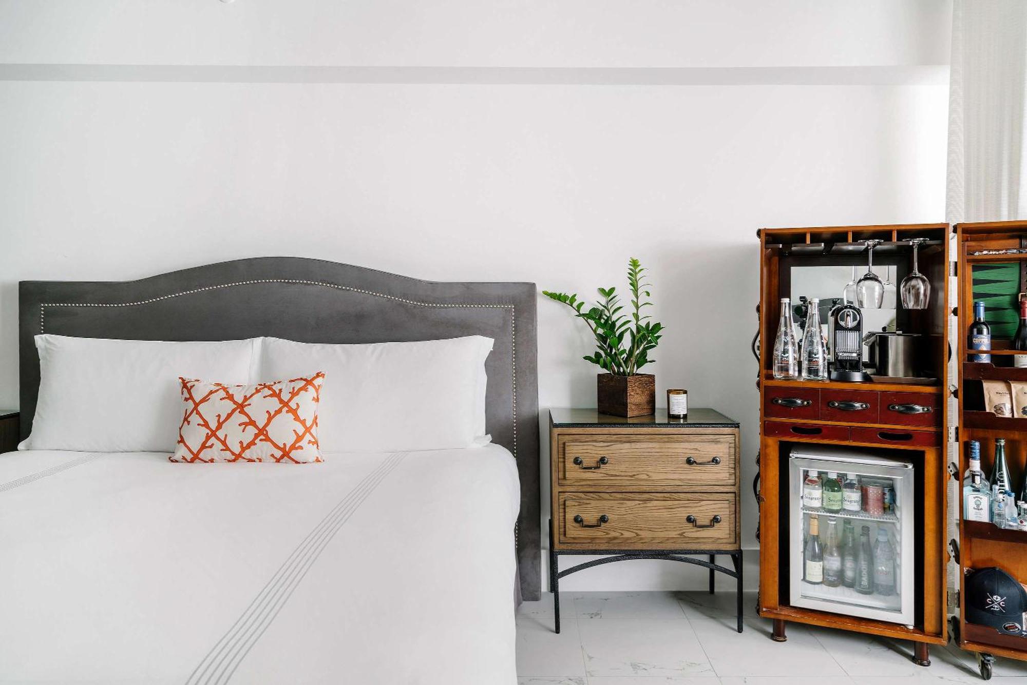 Hotel Nautilus Sonesta Miami Beach