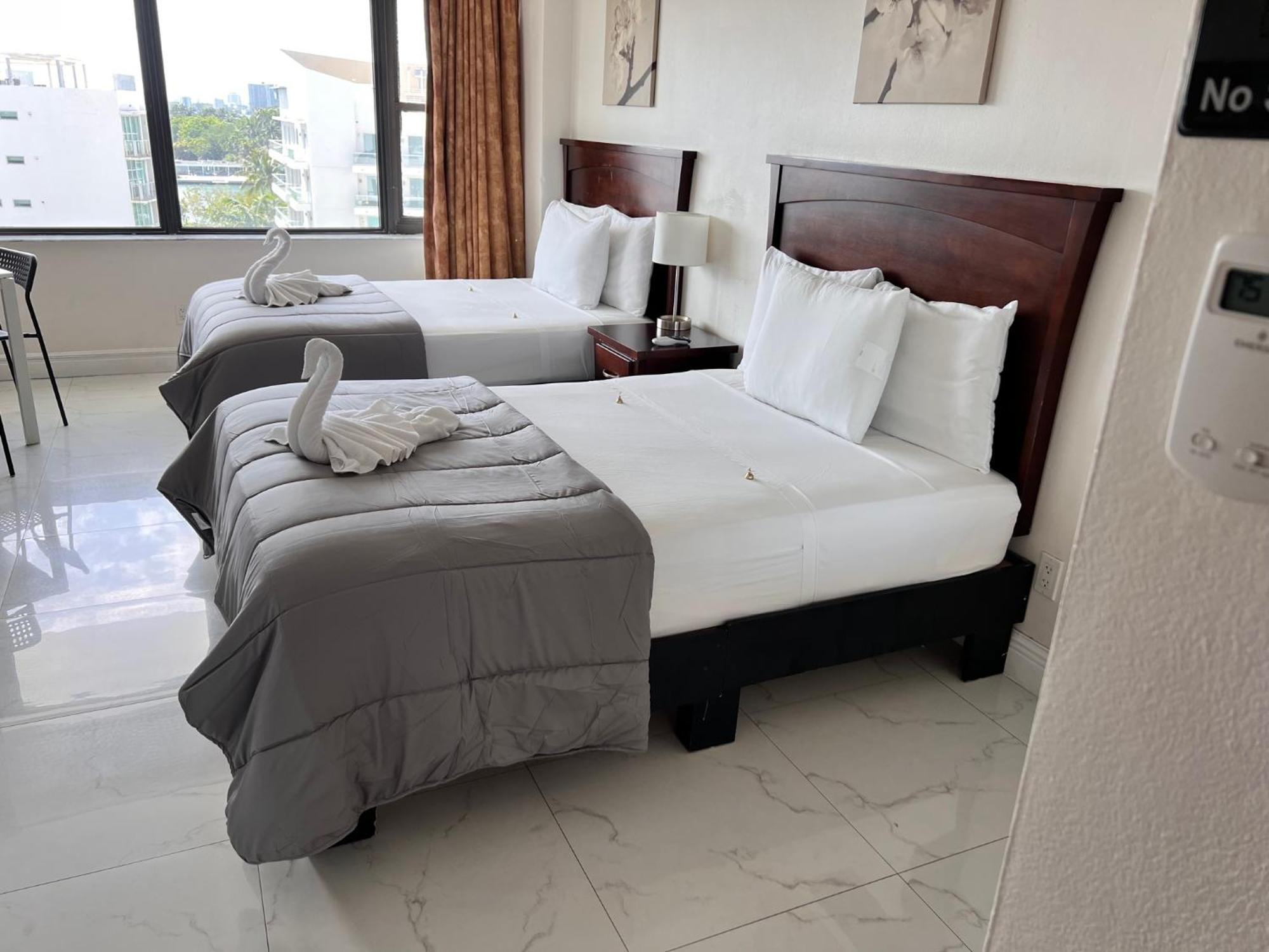 Apartment Ocean Front Units At Miami Miami Beach