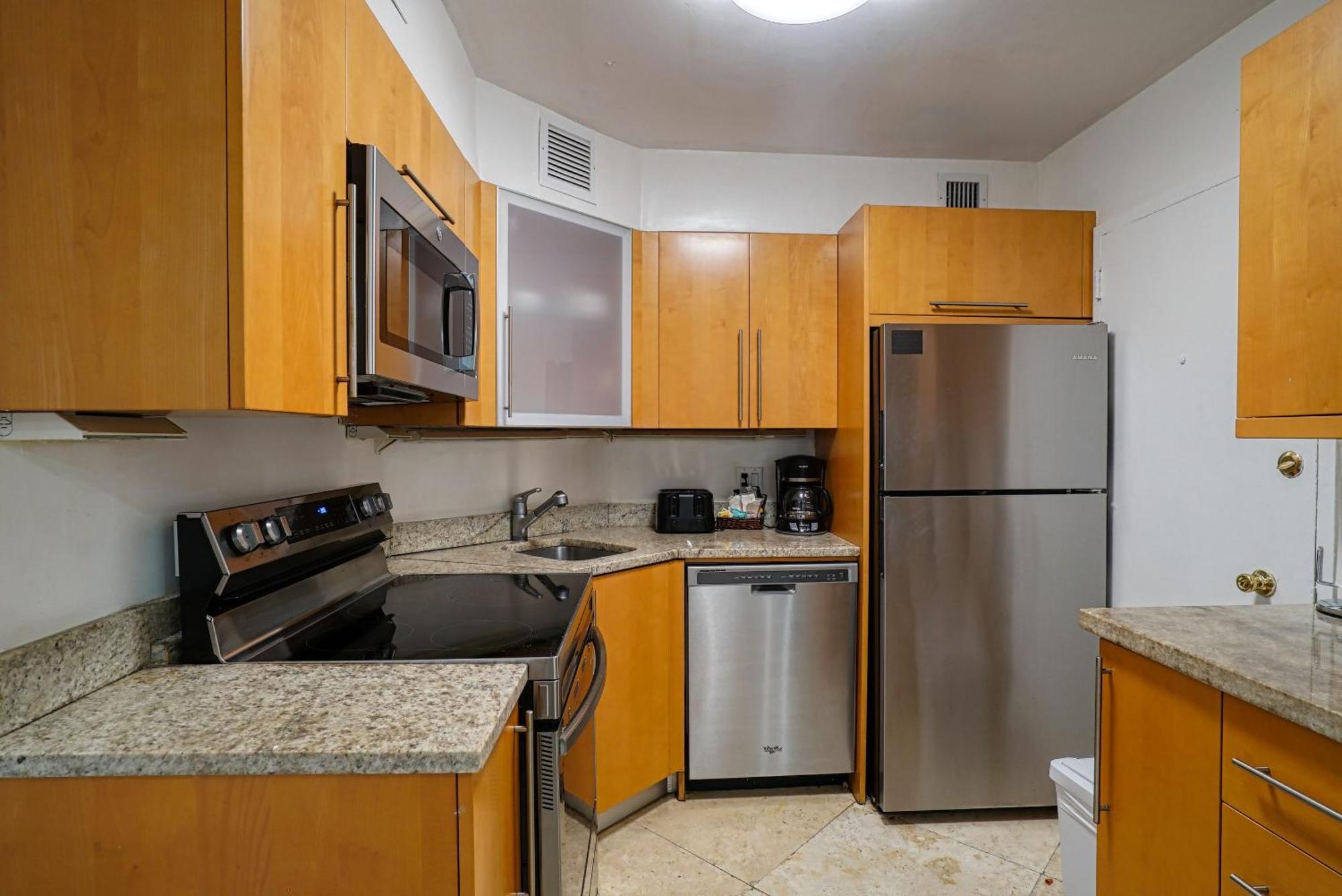 Two Bedroom On The With Balcony And Oceanview