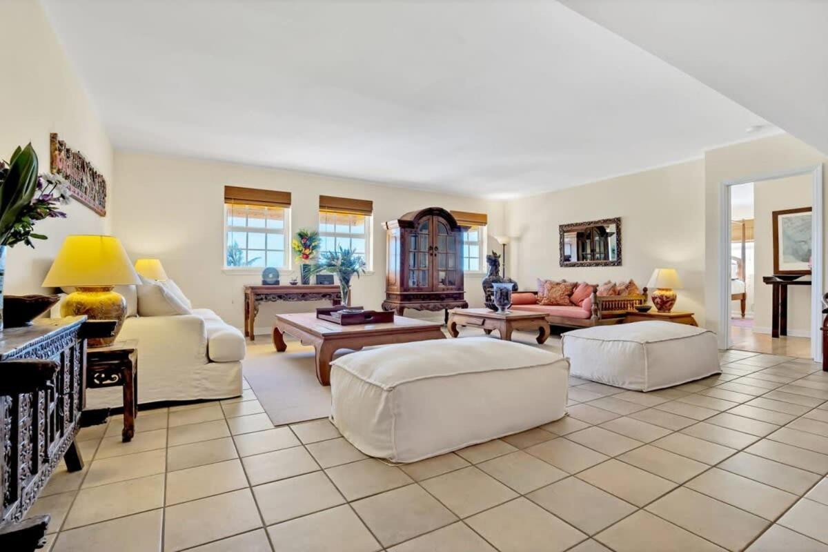 New Amazing Large 3br Direct Oceanfront Penthouse On Ocean Drive!! * Miami Beach