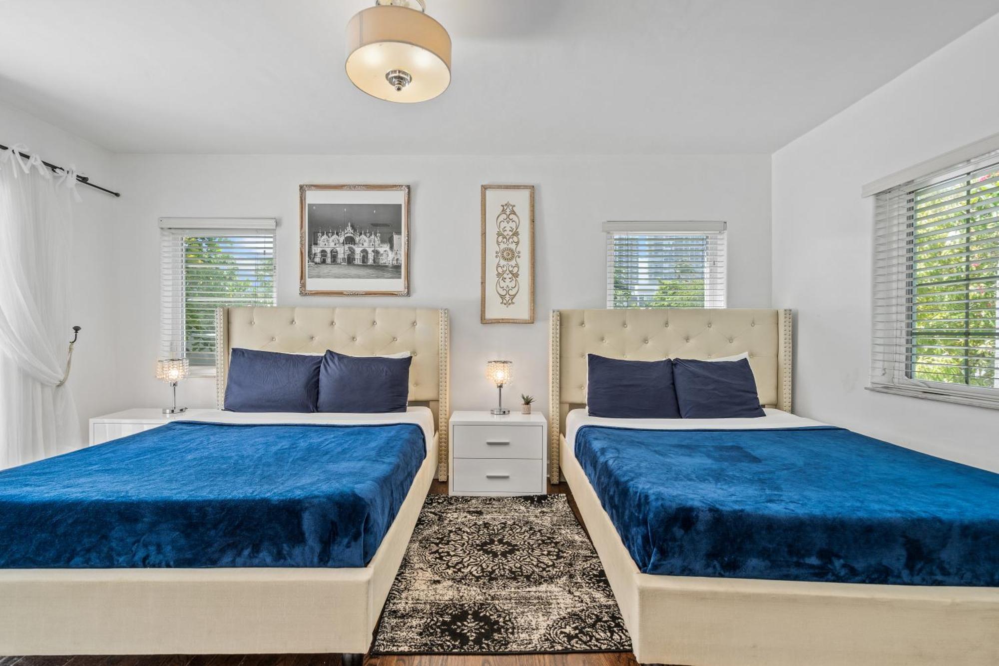 Venezia Full House Up To 12 Guests Miami Beach