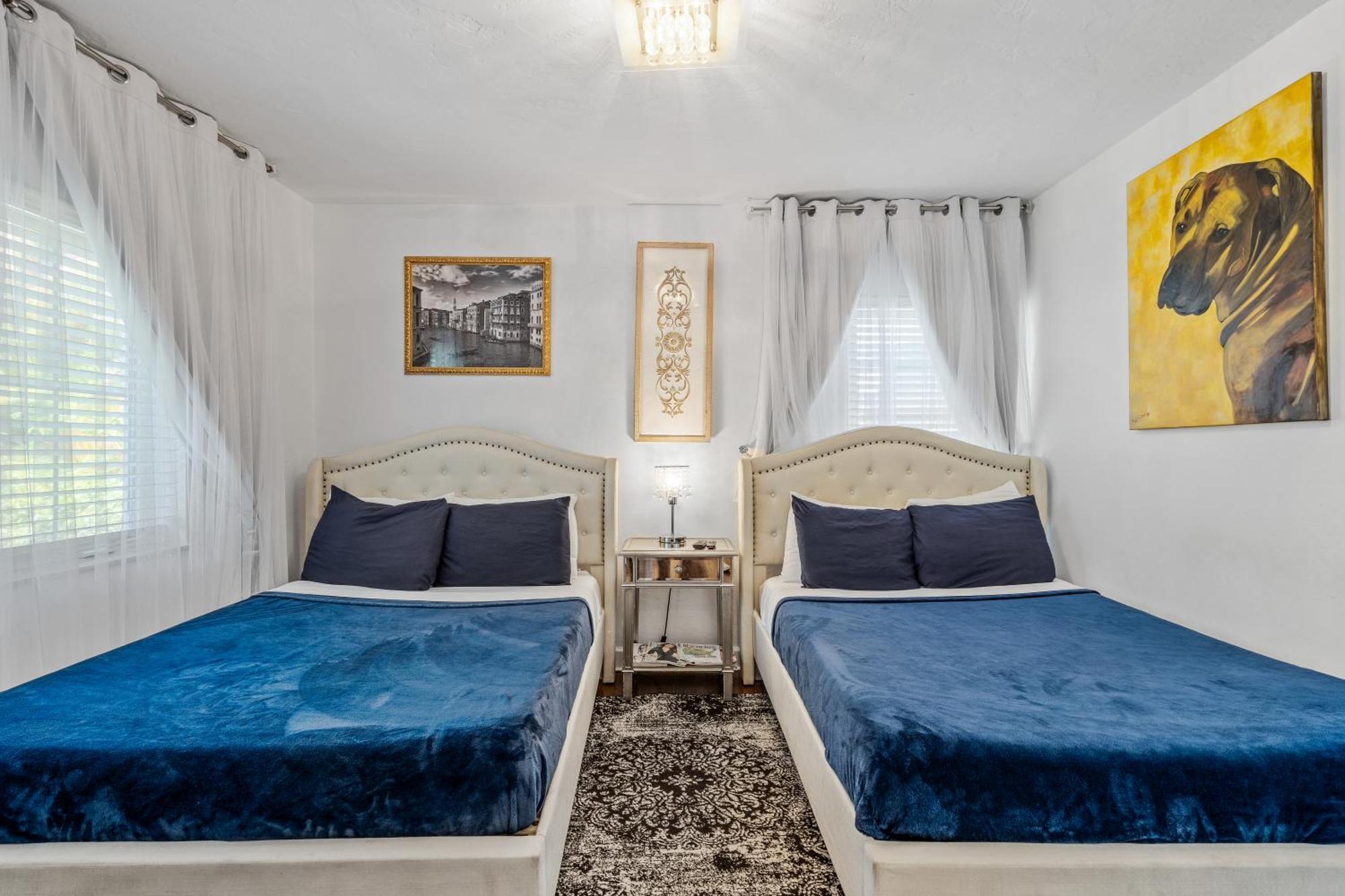 Venezia Full House Up To 12 Guests