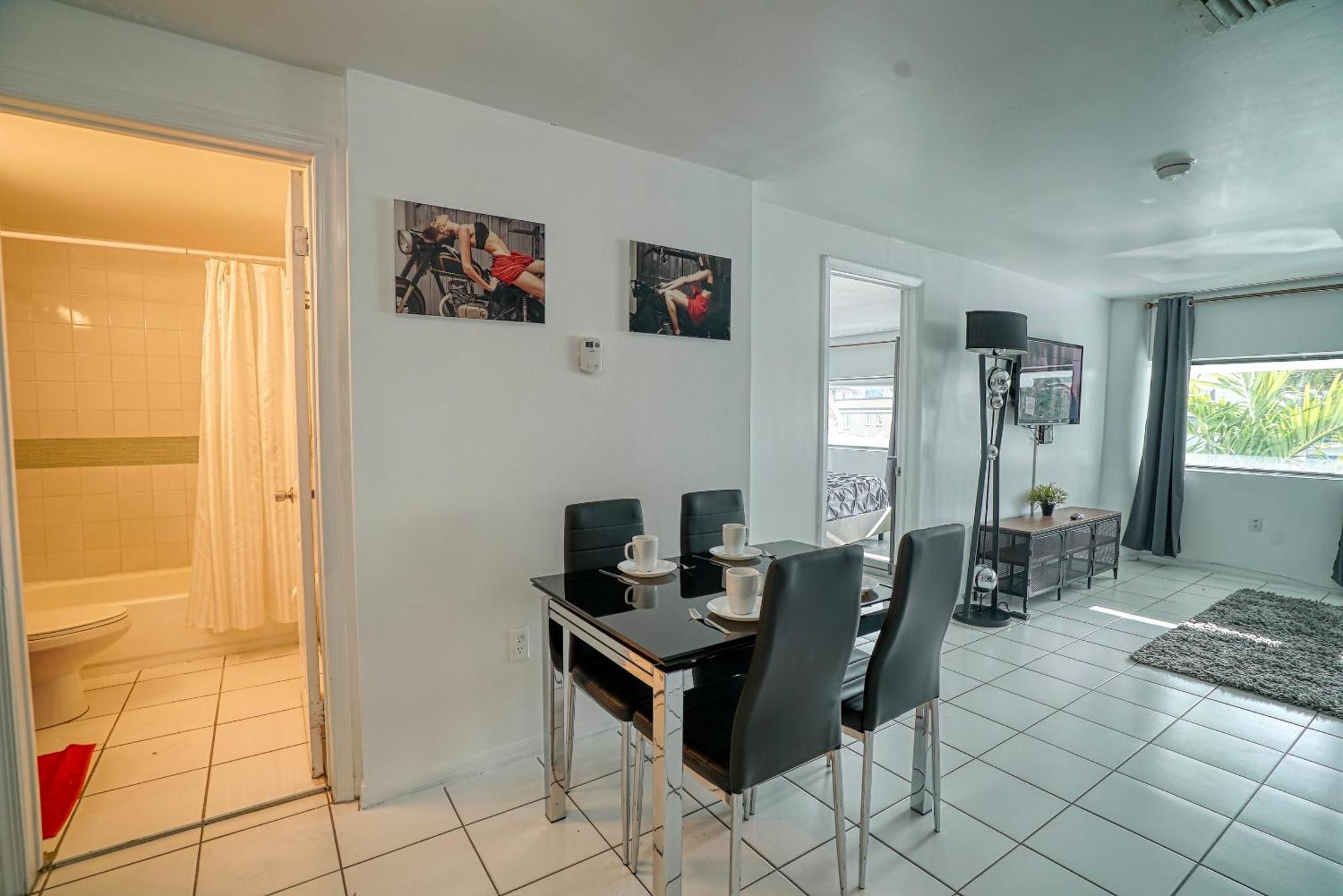 Aparthotel Deluxe And At The Casablanca *
