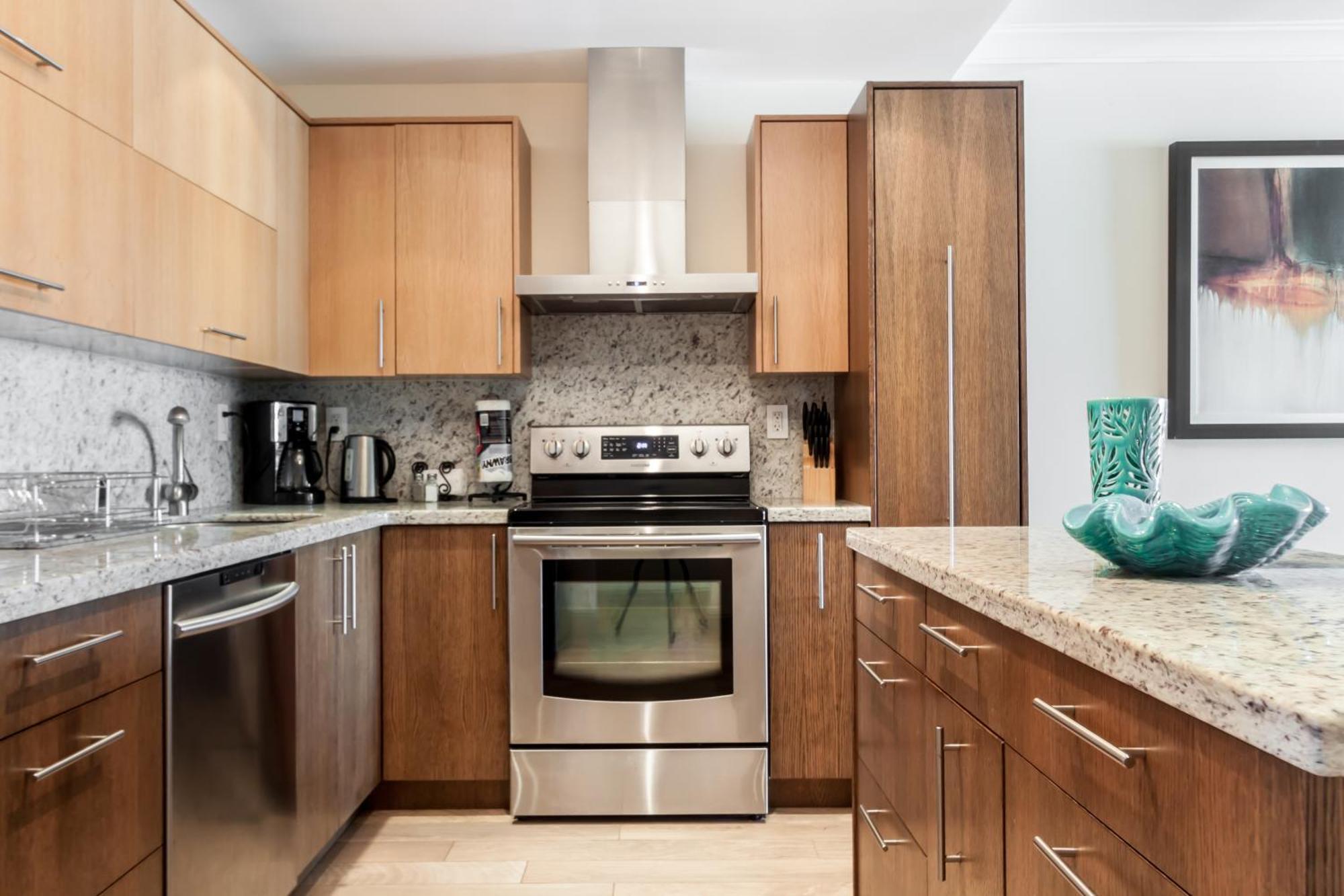 Ocean Reserve Luxury Across From Sunny Isles Apartment