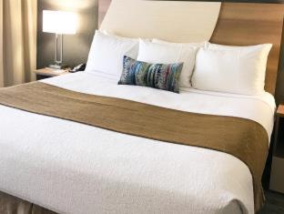 Best Western Plus Atlantic Beach Miami Beach