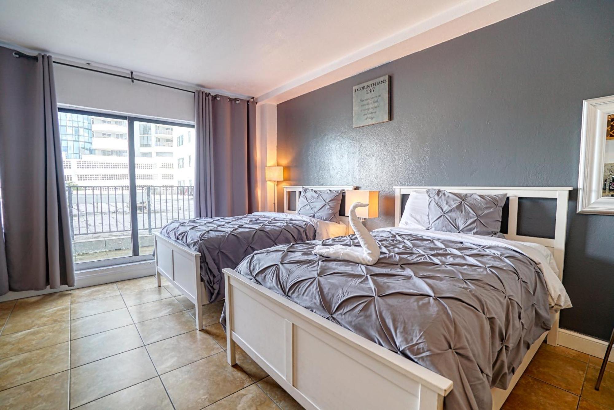 Deluxe And At The Casablanca Aparthotel