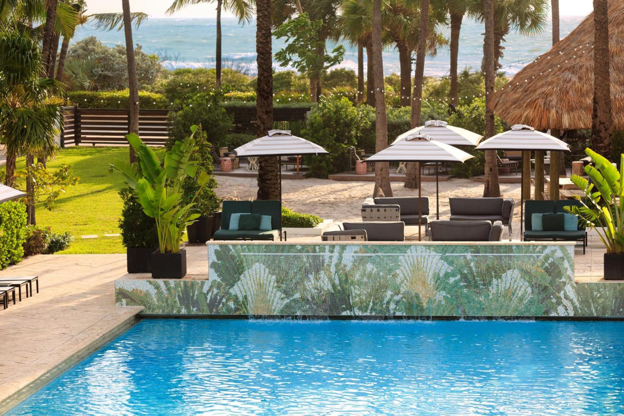 Resort Kimpton Surfcomber By Ihg 4*