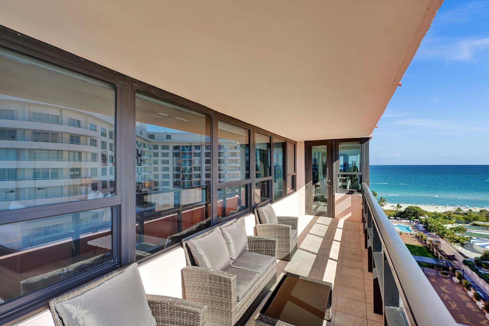 Luxury Ocean View With Service 1521 * Miami Beach