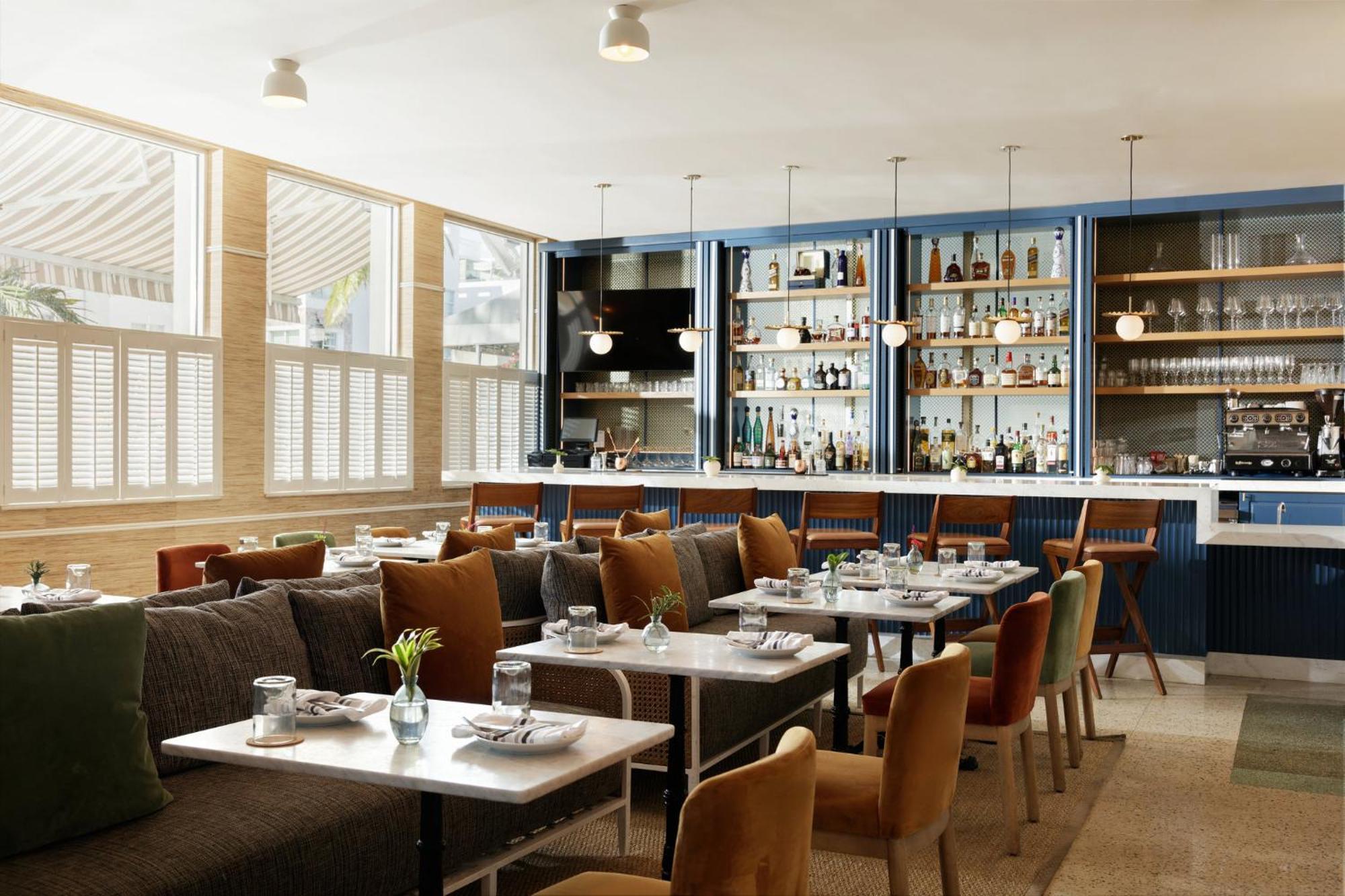 Kimpton Surfcomber By Ihg 4*