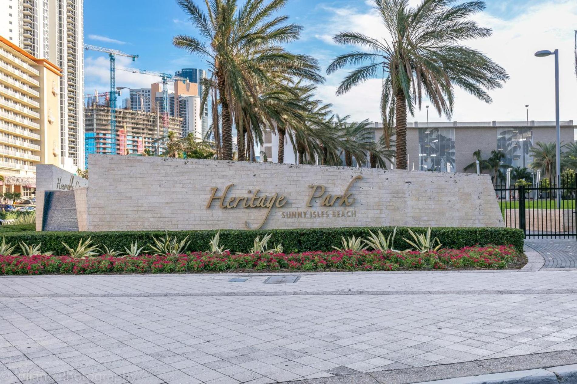 Ocean Reserve Luxury Across From Sunny Isles Miami Beach