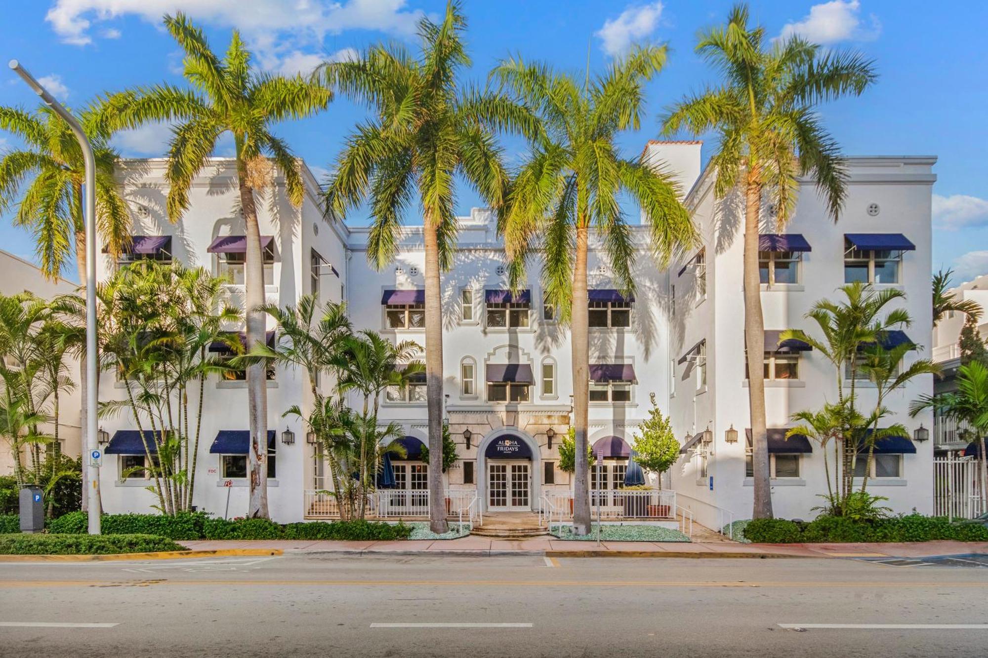 Aloha Fridays Hotel
