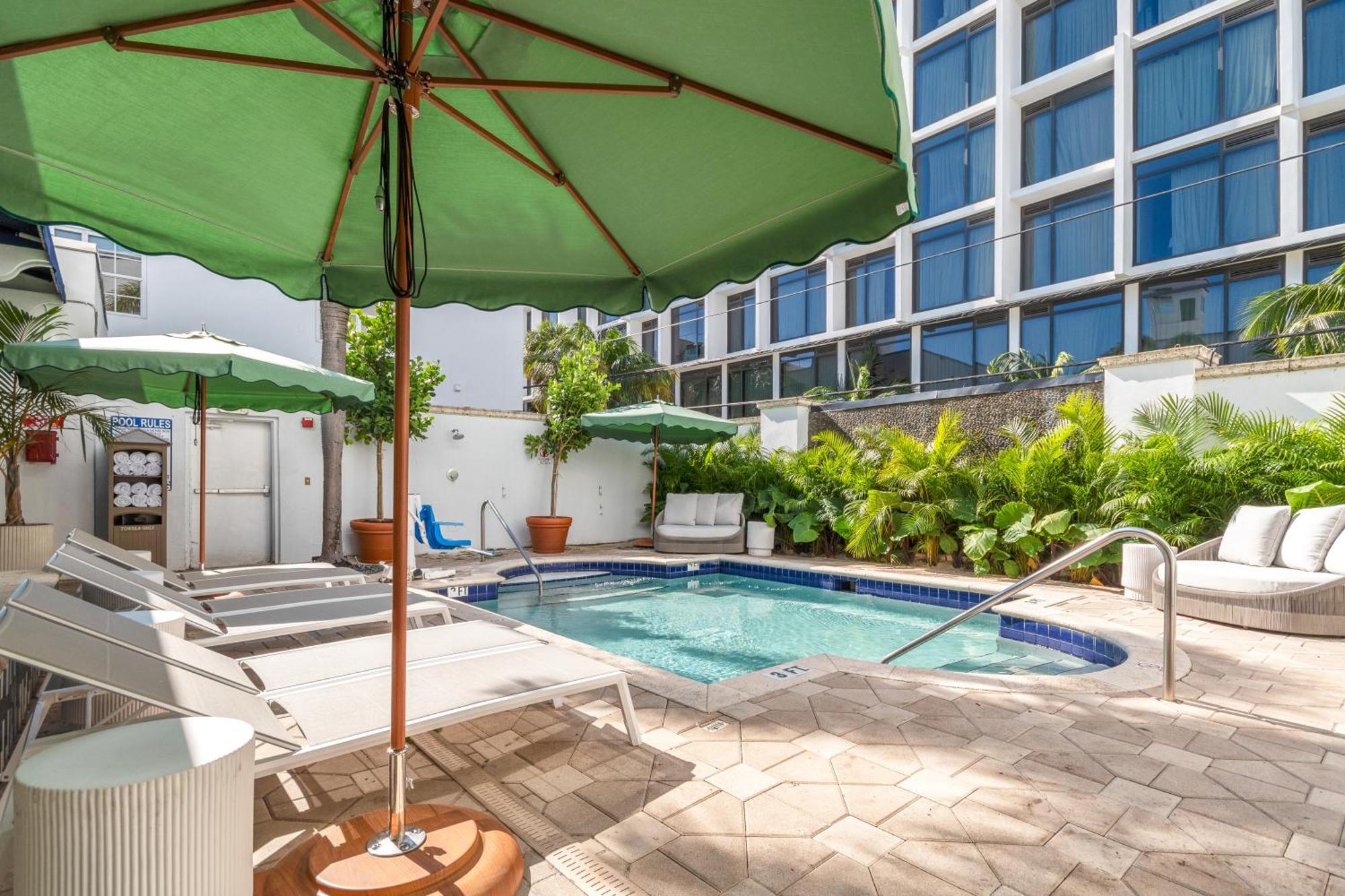 Hotel Aloha Fridays 3*