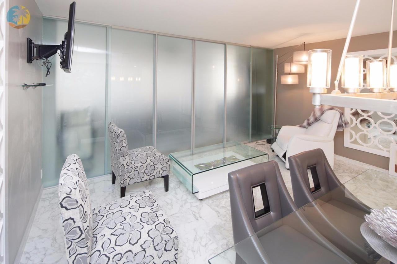 Alexander 718 Holiday home *