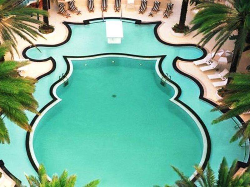Hotel The Raleigh Miami Beach