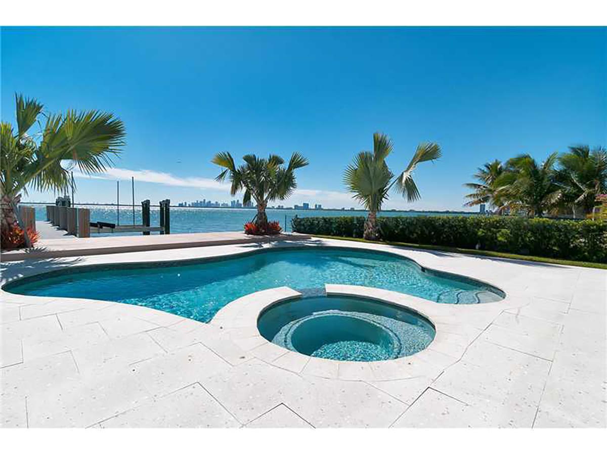 Cristiano Villa Miami Beach