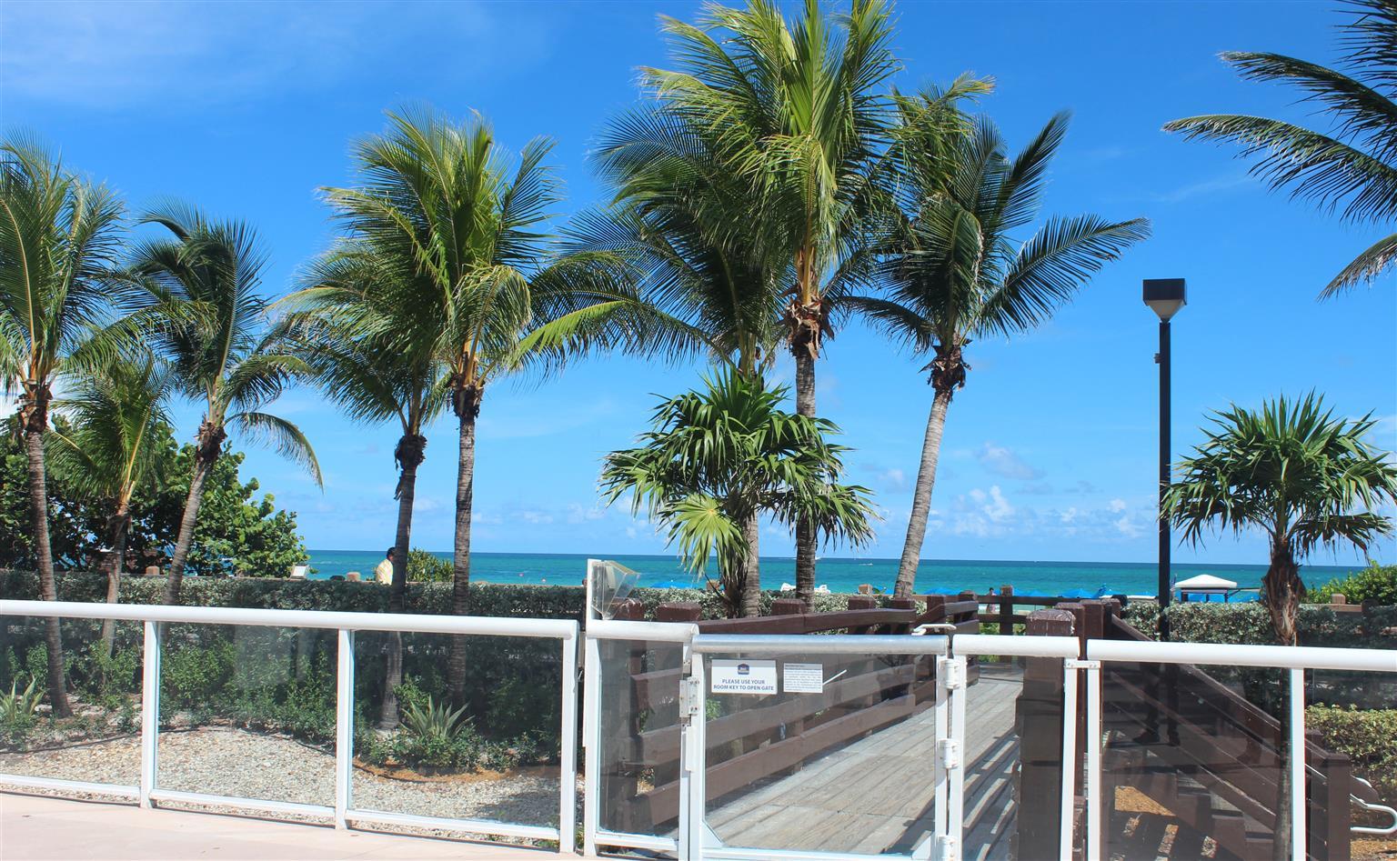 Best Western Plus Atlantic Beach 3* Miami Beach