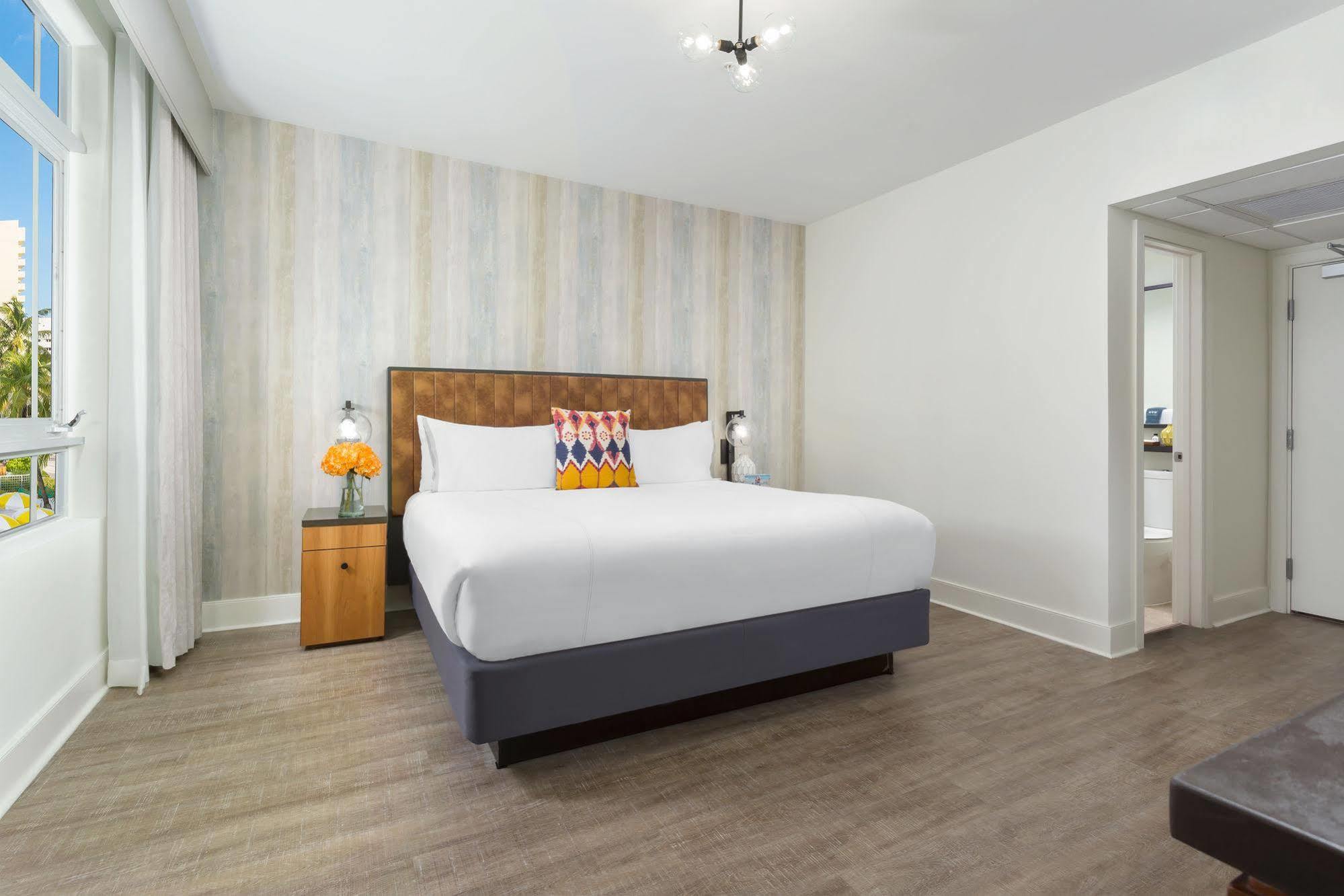 Washington Park South 4*