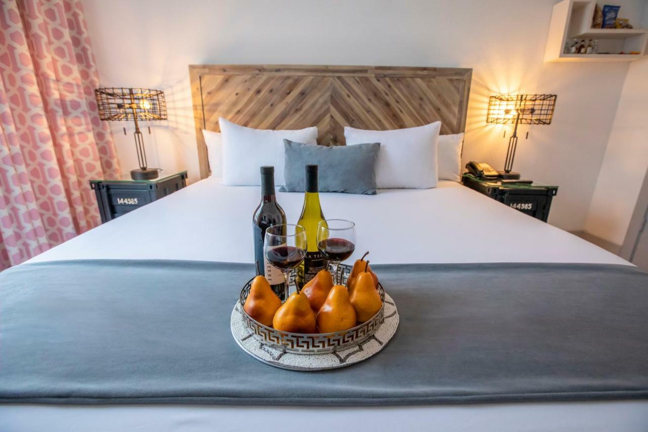 Whitelaw Hotel