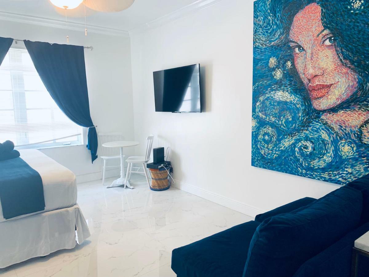 Apartment House Beachfront 107 *