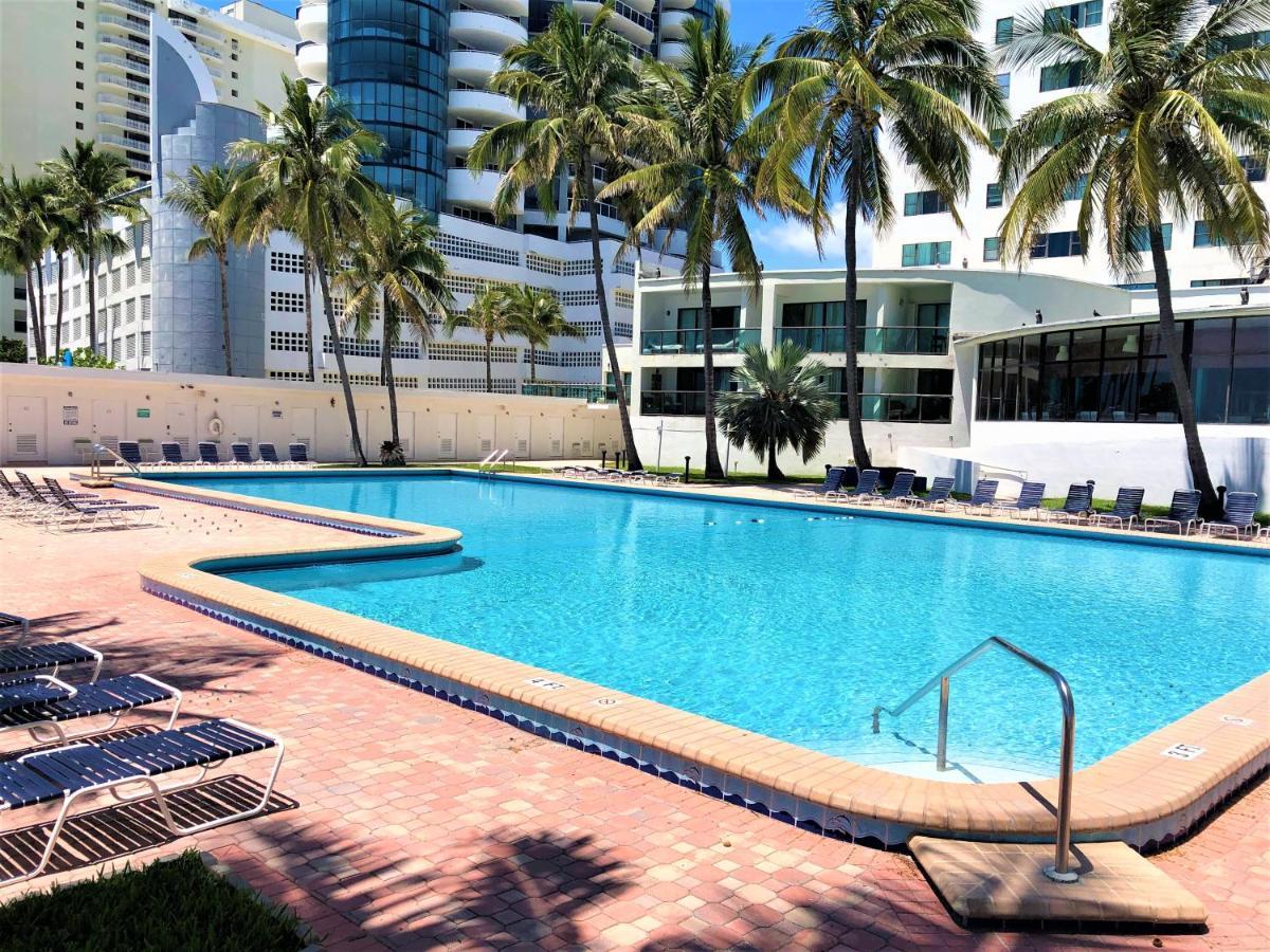 Ocean Front Units At Miami * Miami Beach